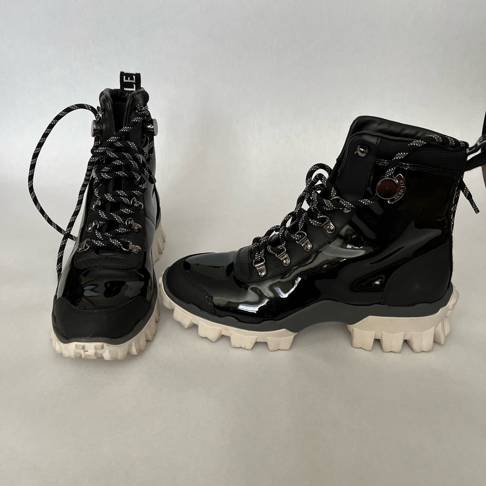 Black Moncler Ginette boots